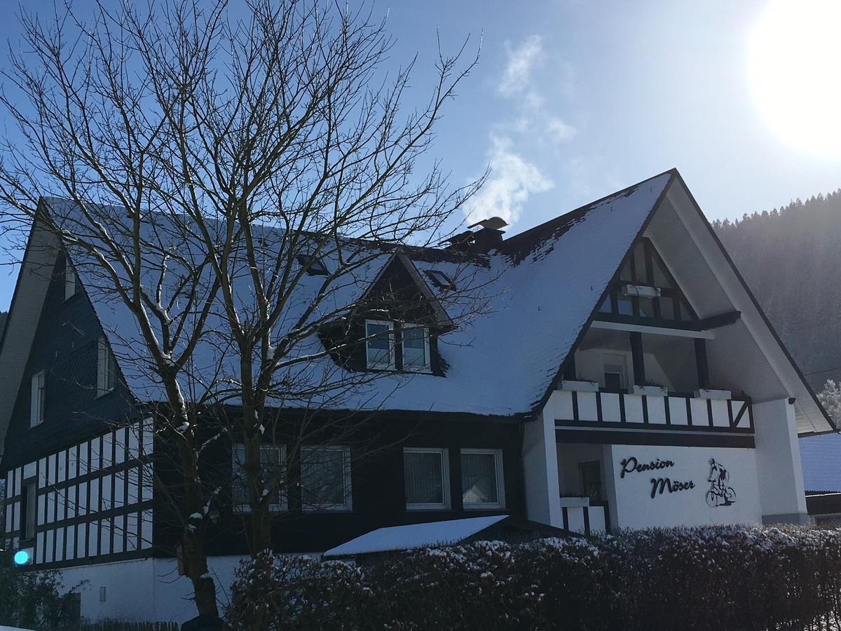Pension Moeser Lennestadt Exterior photo